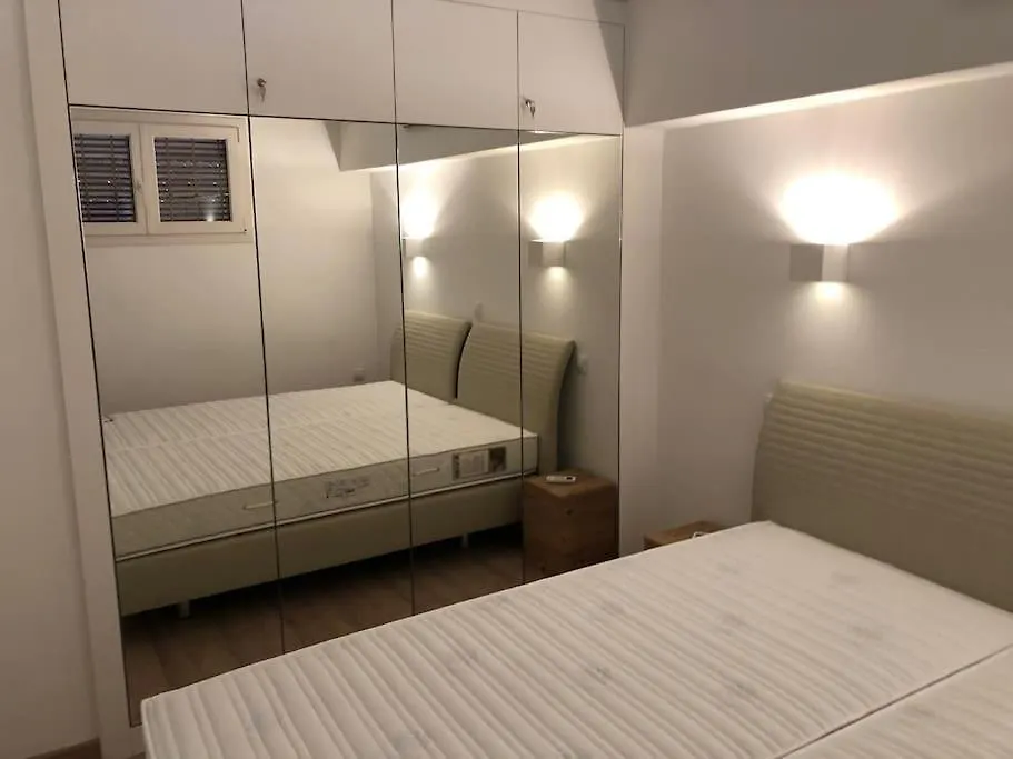 State Of The Art Apartment マガルフ